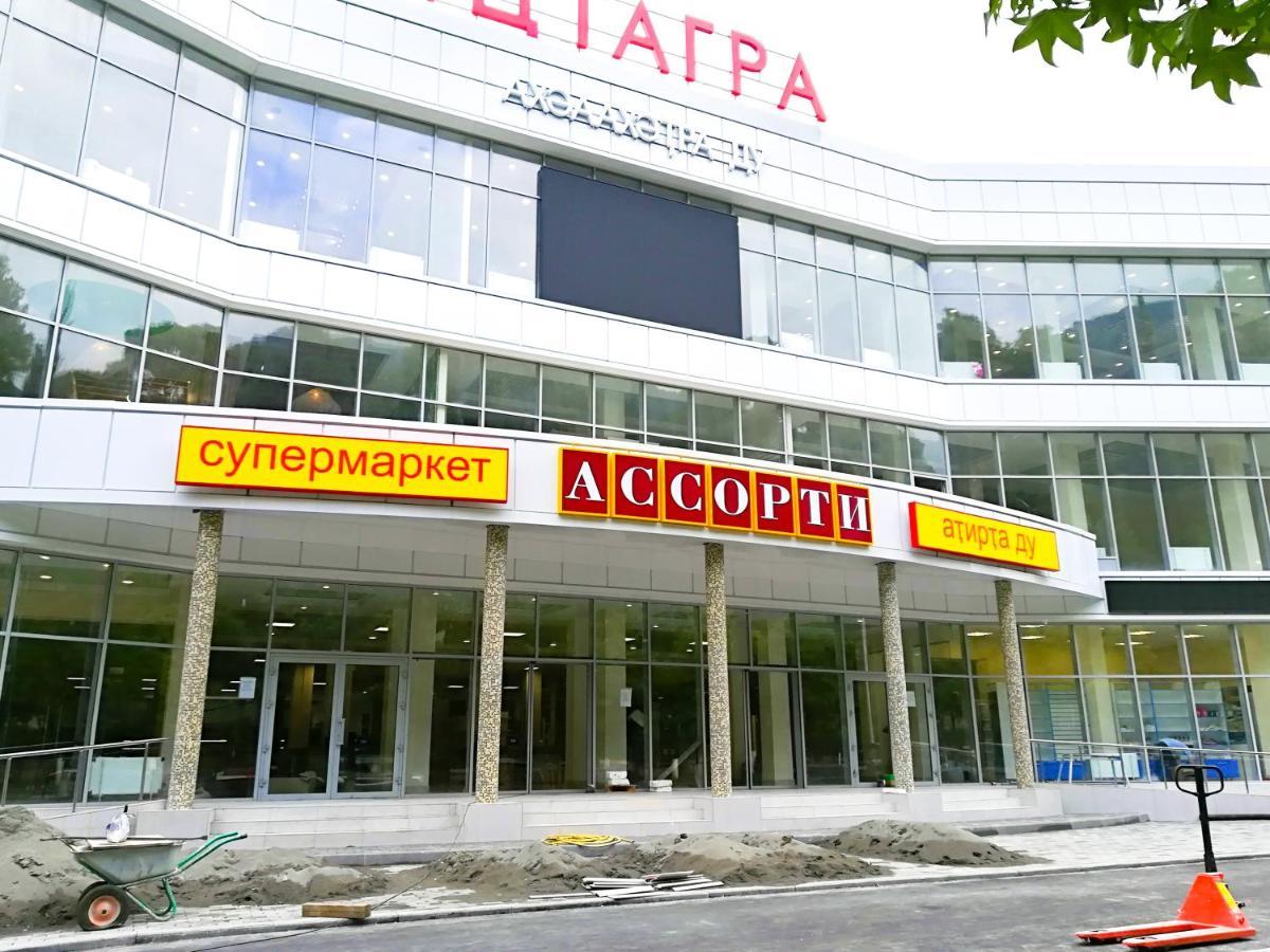 Гостиница Ива Γκάγκρα Εξωτερικό φωτογραφία
