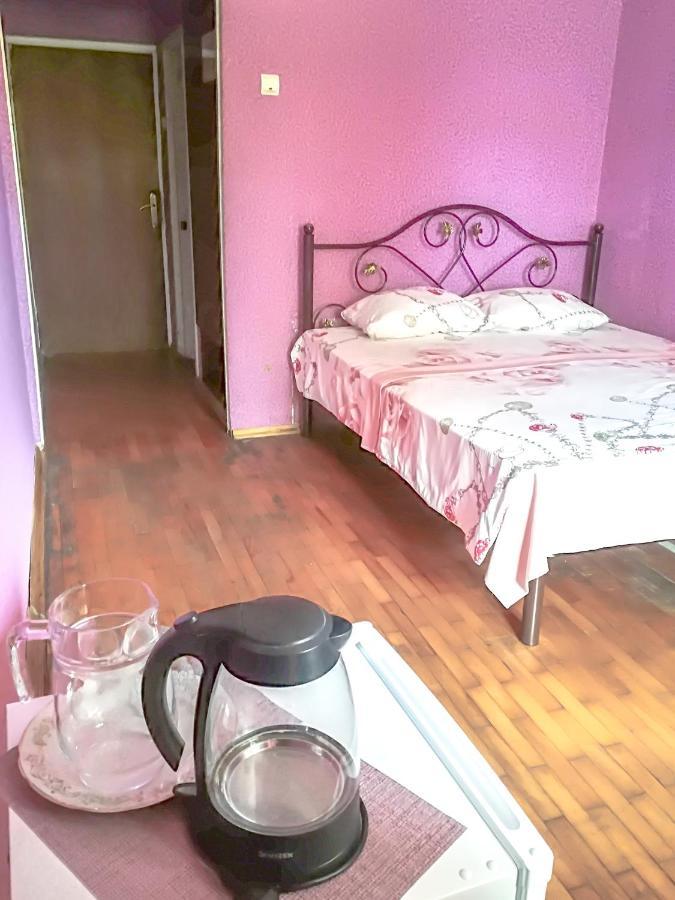Гостиница Ива Γκάγκρα Εξωτερικό φωτογραφία
